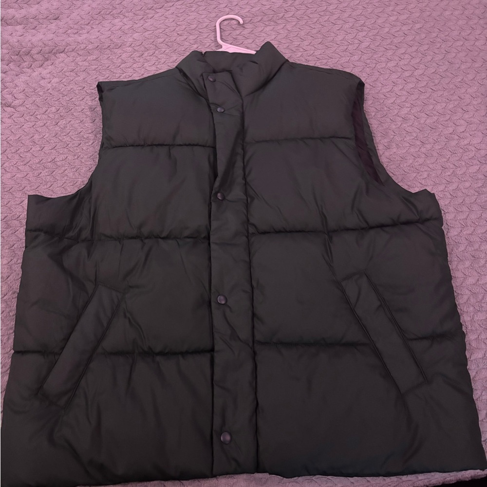 Men's Dark Green  Puffer Vest